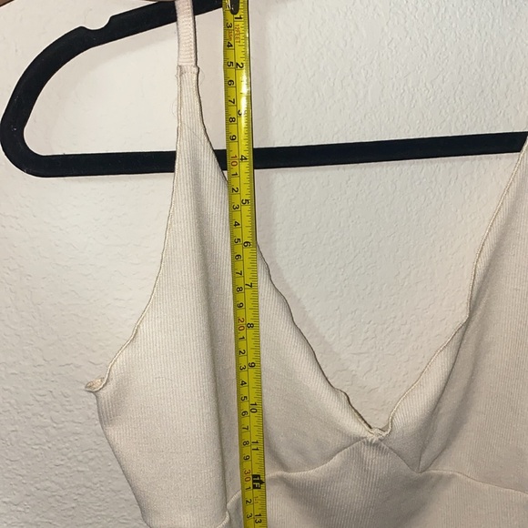 🐆Elegant Cream Women's Cami Top! - Picture 2 of 6